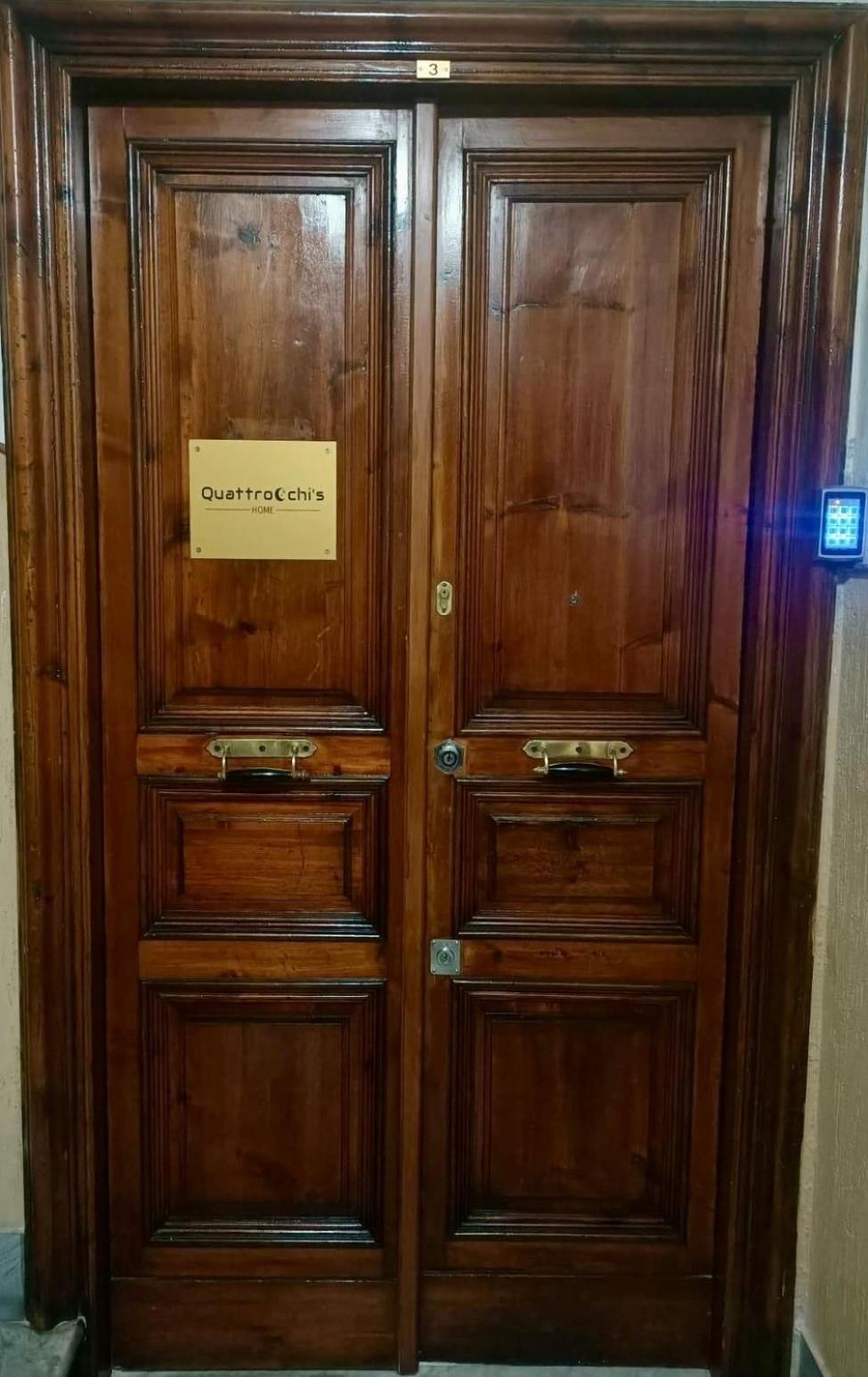 Quattrocchi's T Apartment
